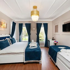 Begonville Corner Отель